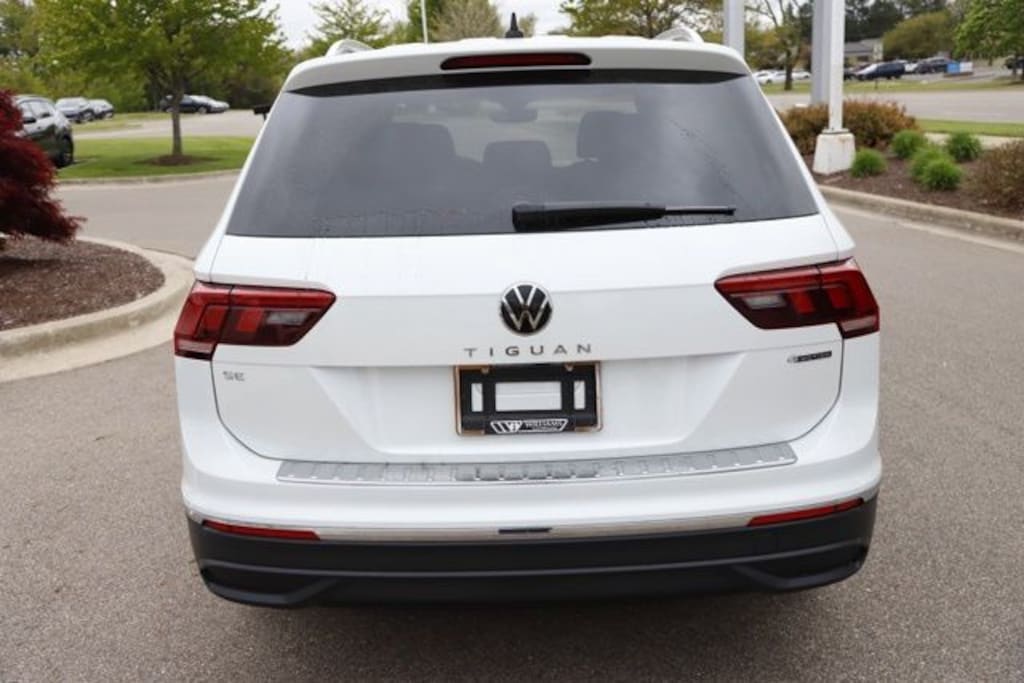 Certified 2023 Volkswagen Tiguan 2.0T SE SUV