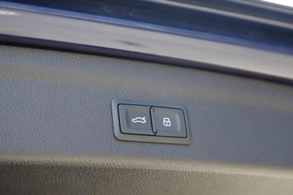 Used 2025 Audi Q3 45 S line Premium SUV