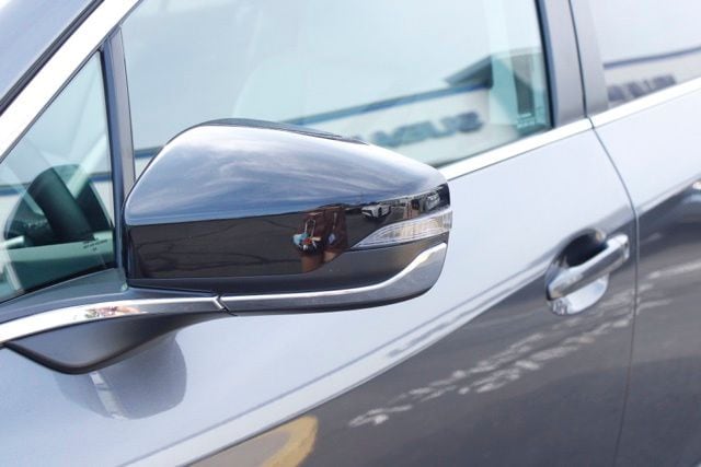 2025 Subaru Outback Limited - Photo 15