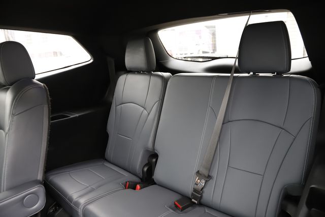 2022 Buick Enclave Essence - Photo 17