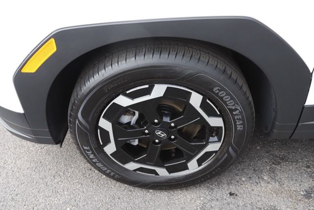 2025 Hyundai Santa Fe SEL - Photo 12