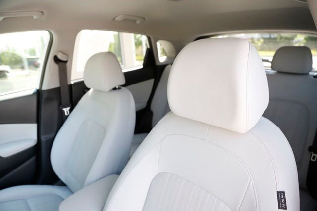 2023 Hyundai Kona SEL - Photo 13