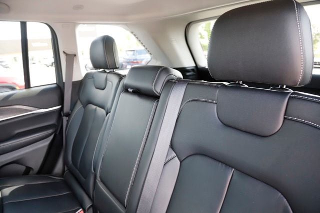 2023 Jeep Grand Cherokee Limited - Photo 18