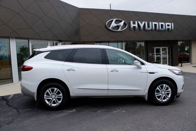 Used 2019 Buick Enclave Essence with VIN 5GAERBKW2KJ197471 for sale in Meridian charter Township, MI