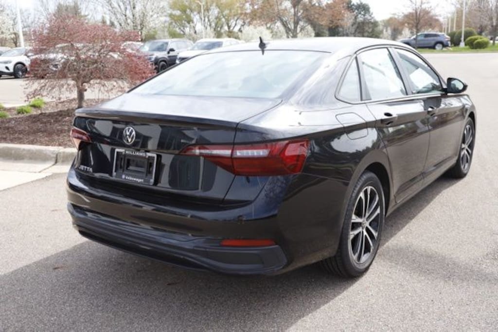 Certified 2023 Volkswagen Jetta 1.5T Sport Sedan