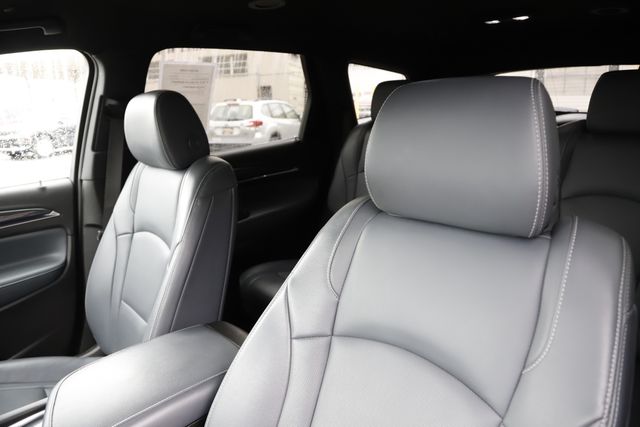 2022 Buick Enclave Essence - Photo 14