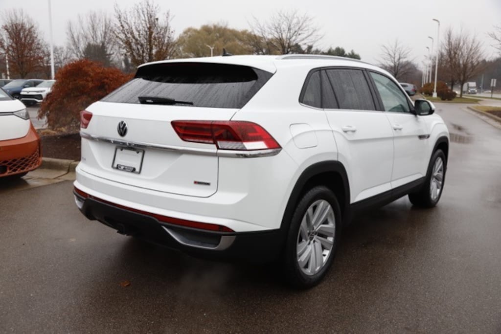 Certified 2022 Volkswagen Atlas Cross Sport 3.6L V6 SE w/Technology SUV