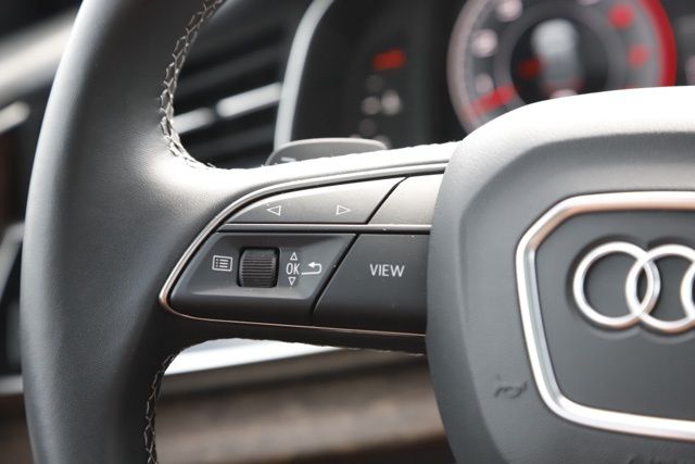 2024 Audi Q8 Premium - Photo 22