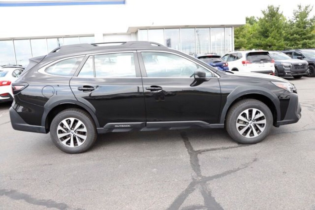 Used 2024 Subaru Outback Base SUV
