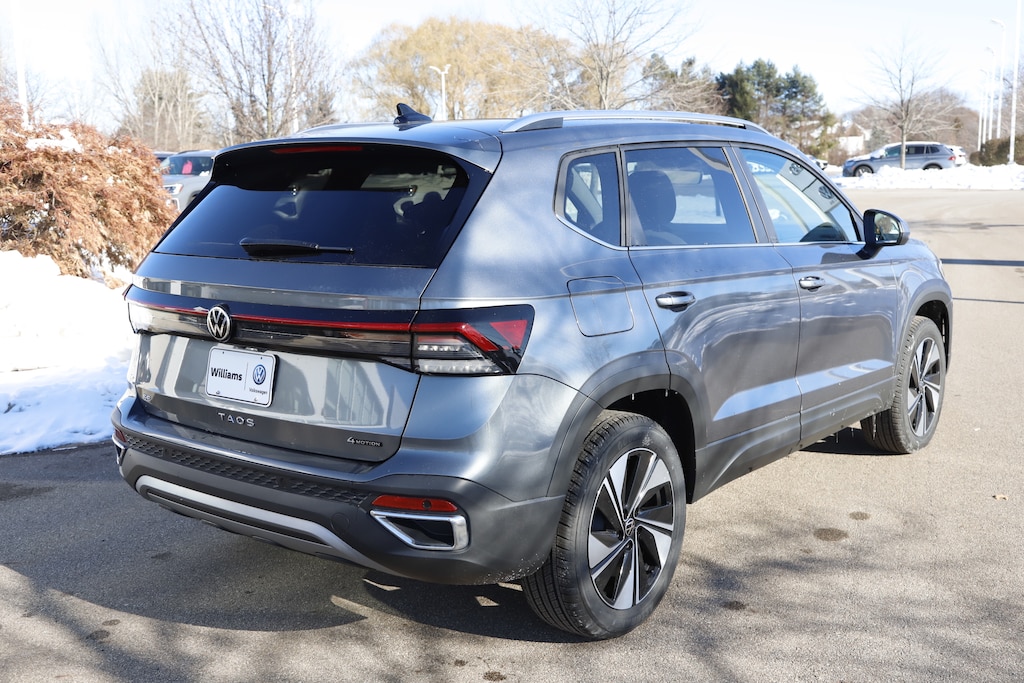 New 2026 Volkswagen Taos 1.5T SE SUV