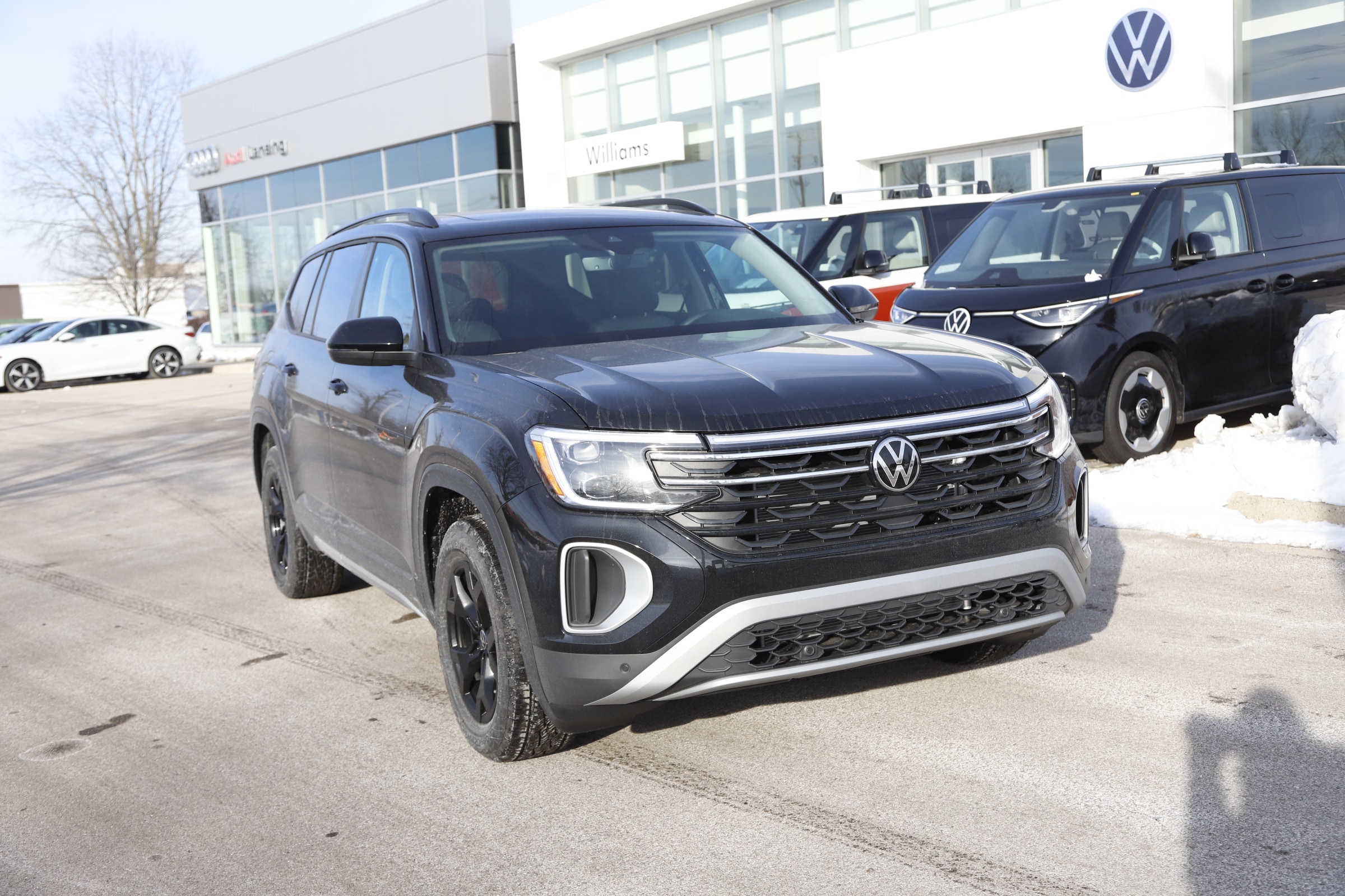 2026 Volkswagen Atlas Atlas Peak Edition's photo