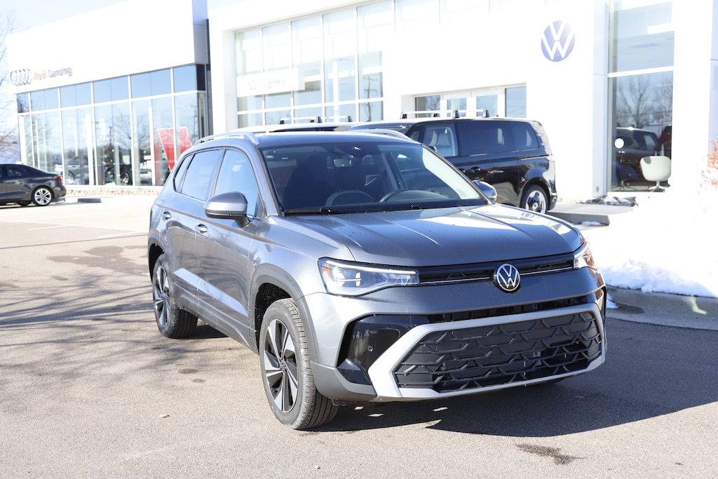 New 2026 Volkswagen Taos 1.5T SE SUV