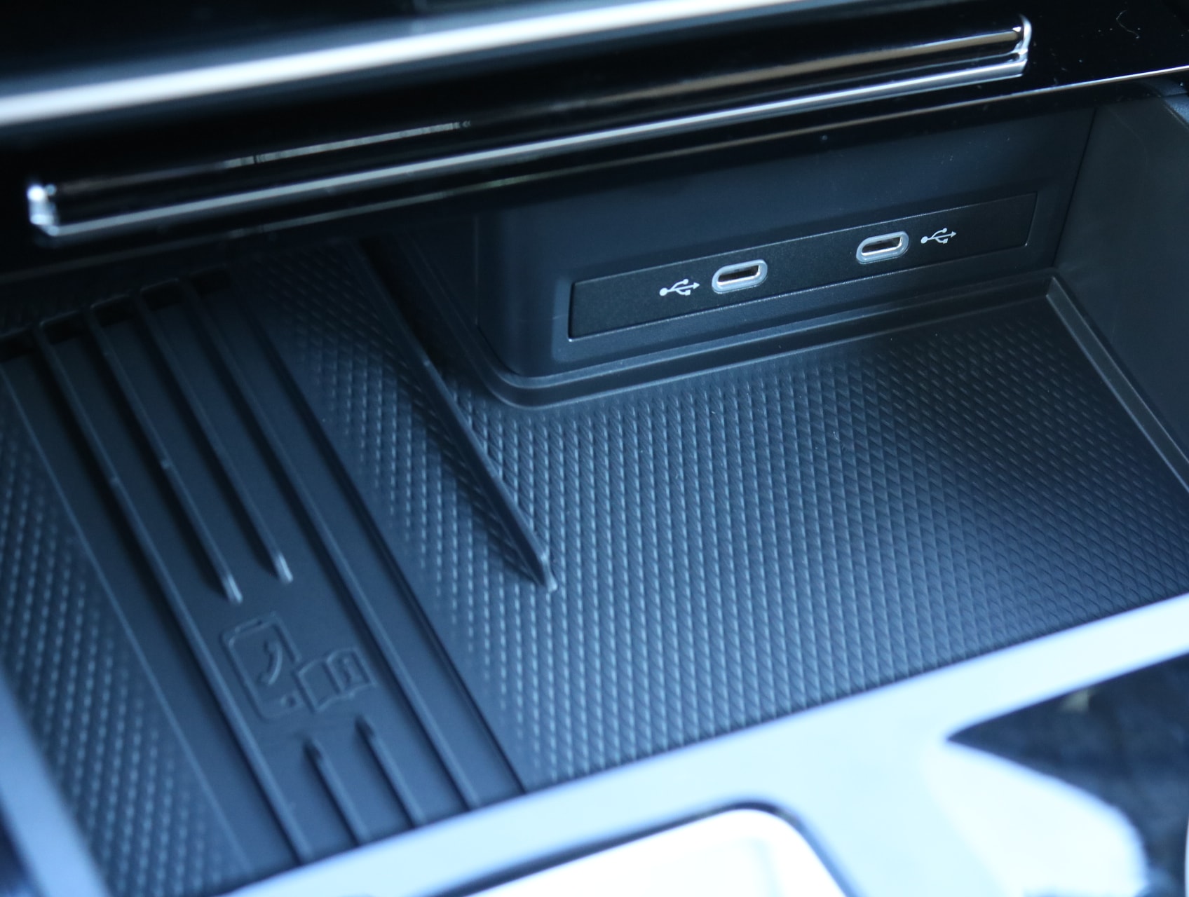 2026 Volkswagen Atlas Cross Sport SE w/Tech - Photo 29