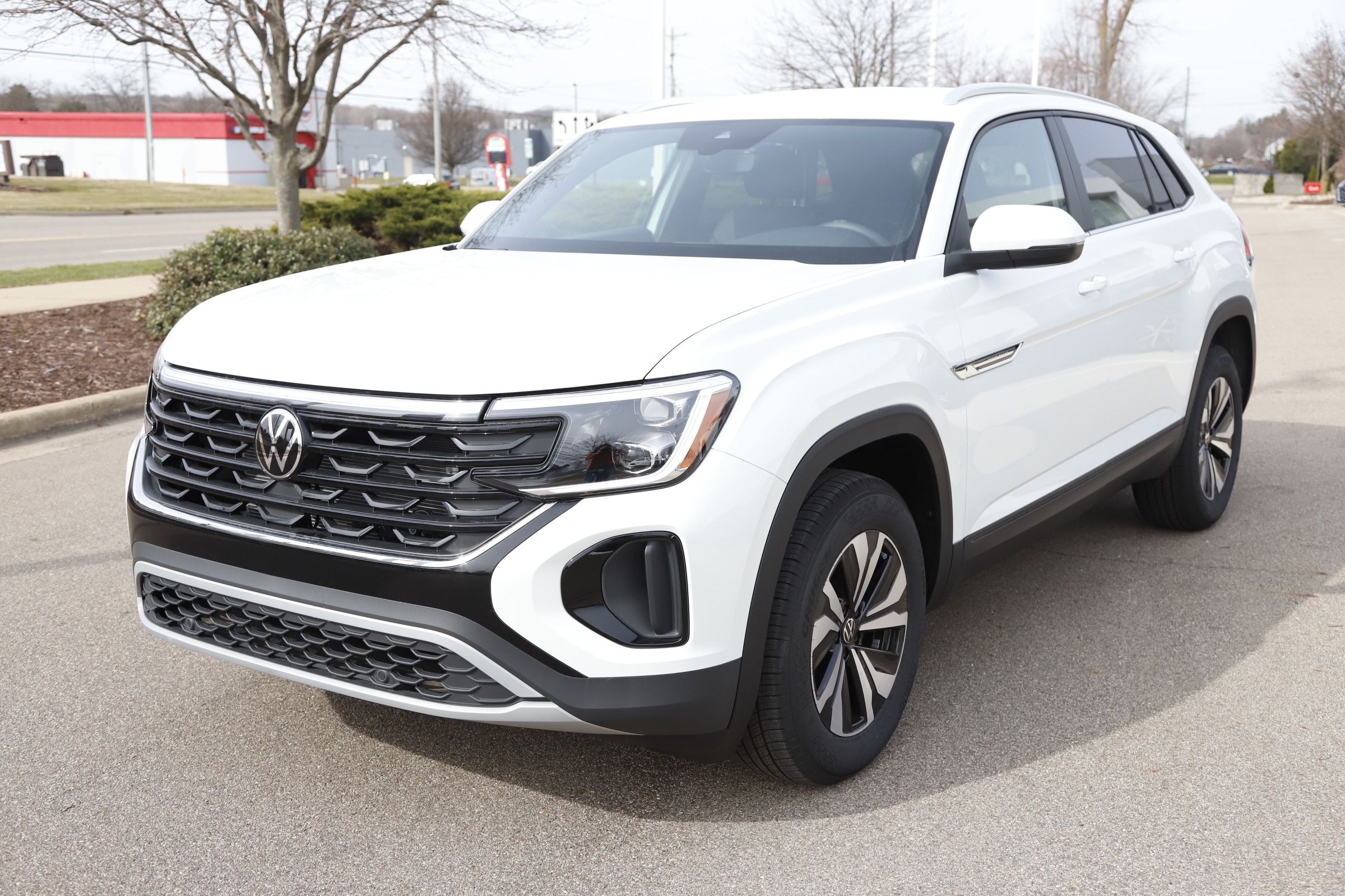 2026 Volkswagen Atlas Cross Sport SE - Photo 8