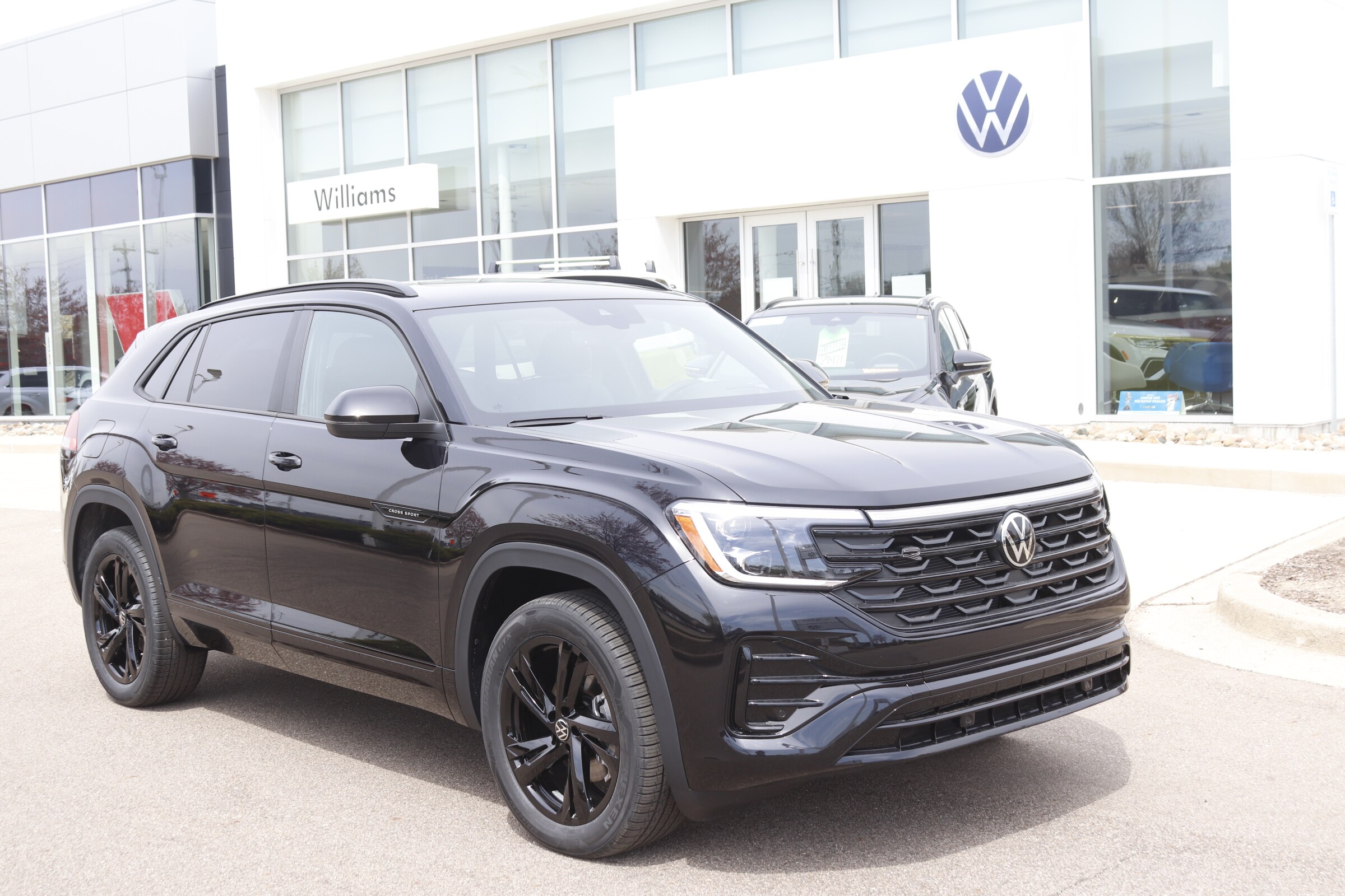 2025 Volkswagen Atlas SEL Premium R-Line photo 31