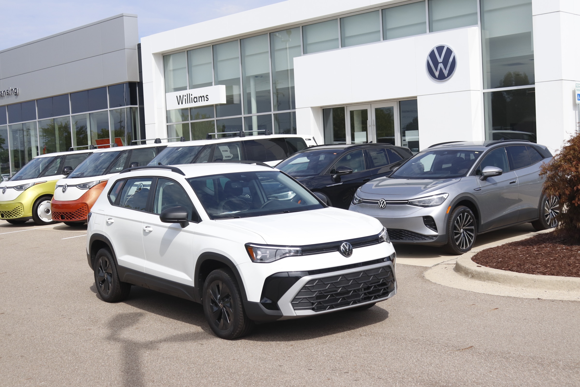 2025 Volkswagen Taos SUV 
