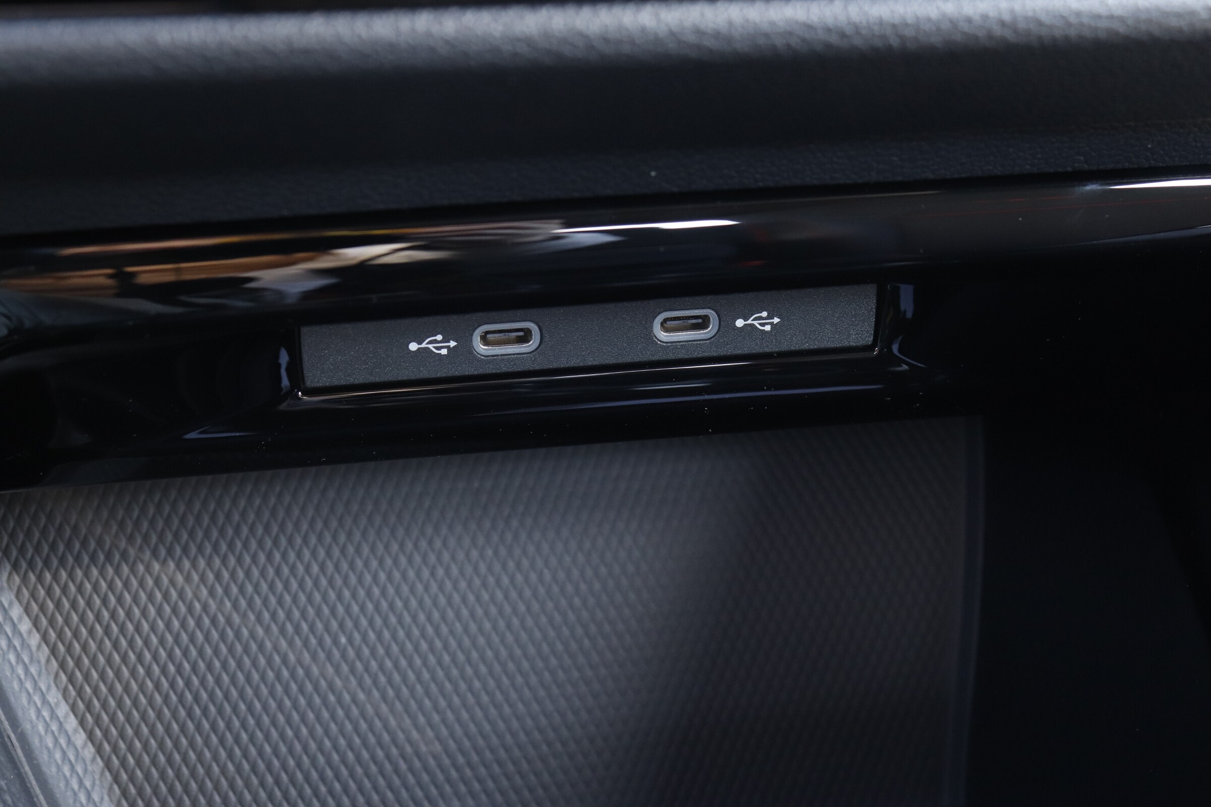 2025 Volkswagen Golf GTI SE photo 25