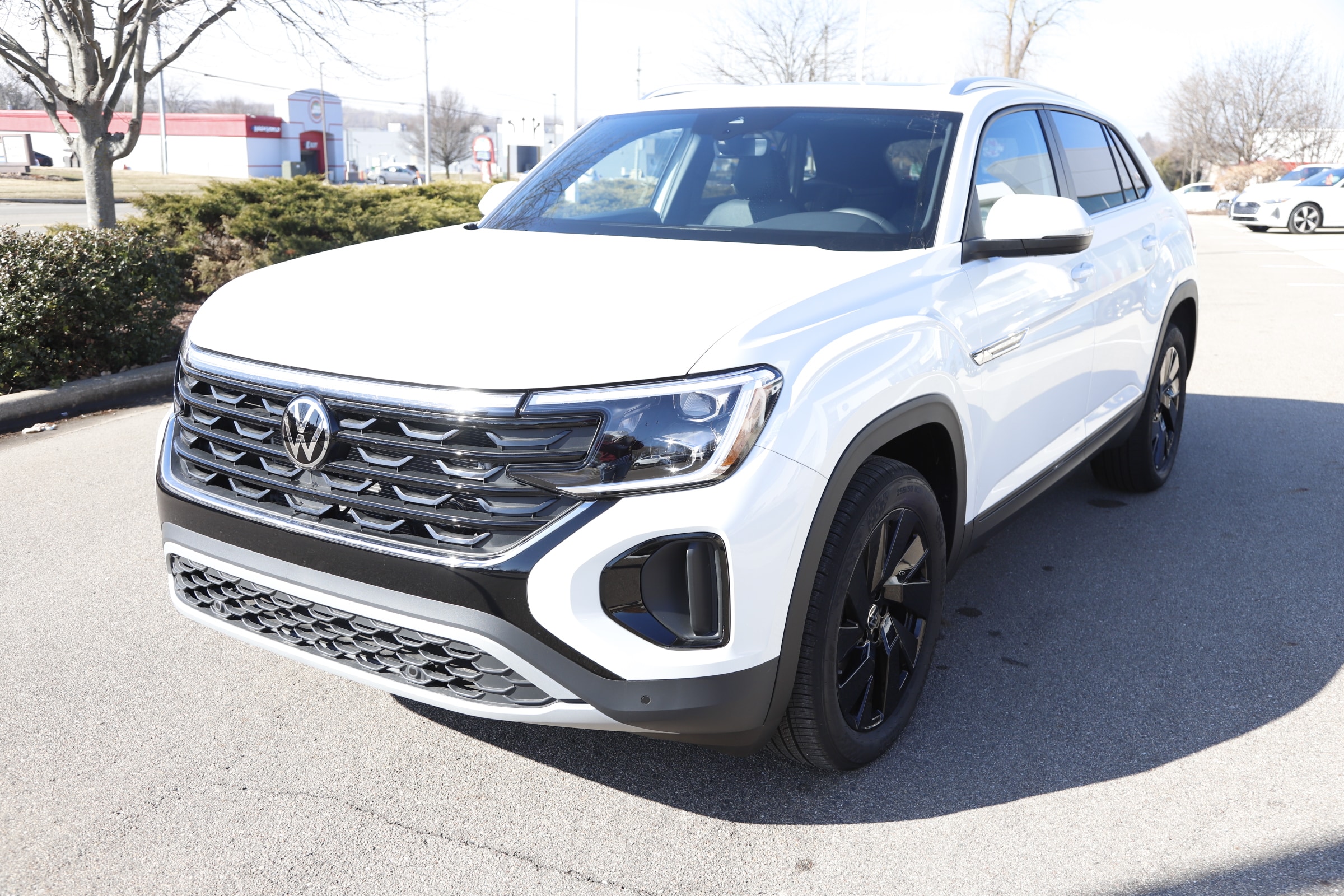 2026 Volkswagen Atlas Cross Sport SE w/Tech - Photo 10