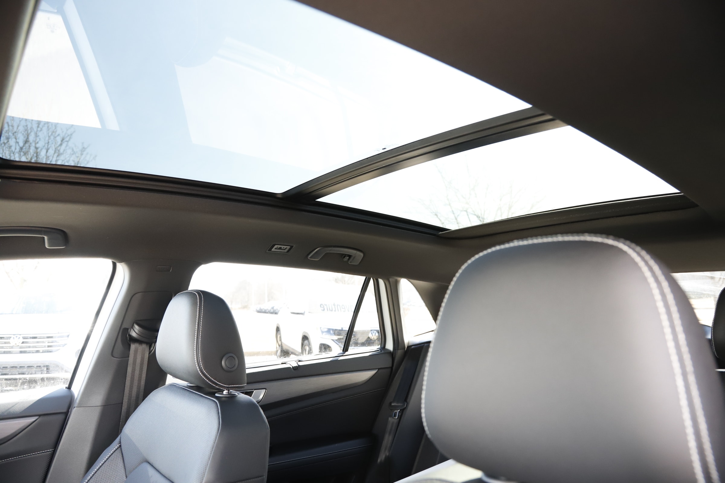 2026 Volkswagen Atlas Cross Sport SE w/Tech - Photo 17