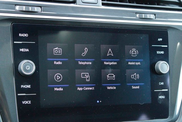 2024 Volkswagen Tiguan SE - Photo 25