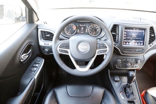 2022 Jeep Cherokee X - Photo 18