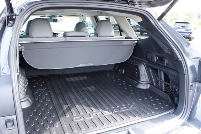 2025 Subaru Outback Limited - Photo 5