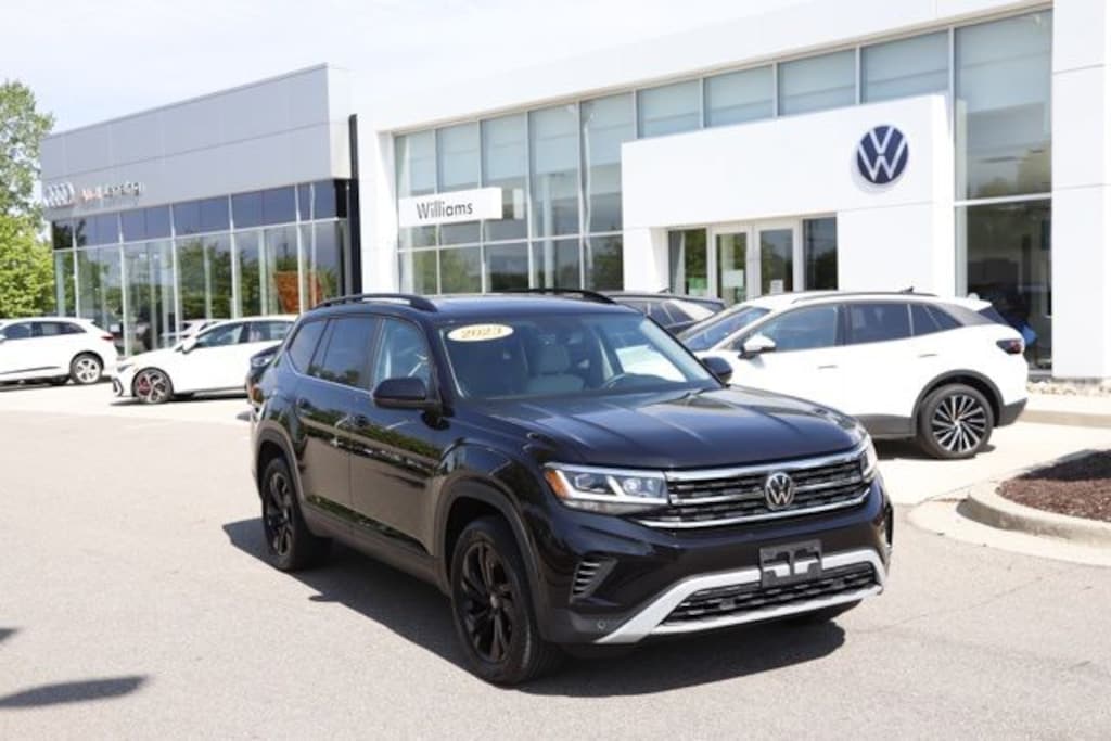 Certified 2023 Volkswagen Atlas 3.6L V6 SE w/Technology SUV