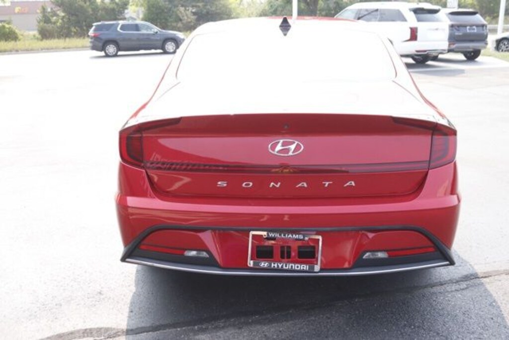 Used 2021 Hyundai Sonata SE Sedan