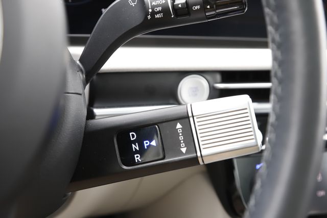 2025 Hyundai Tucson Limited - Photo 29