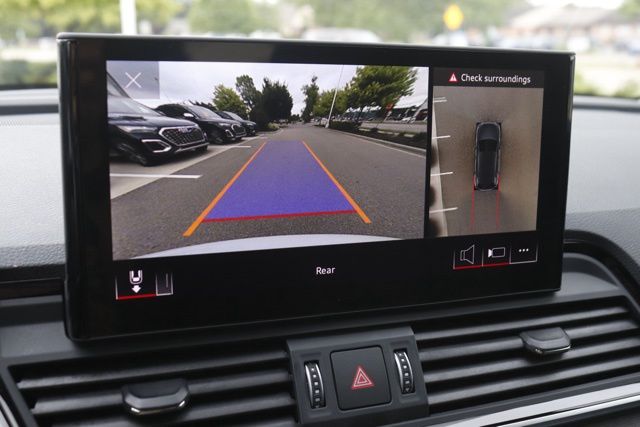 2025 Audi Q5 Premium Plus - Photo 28