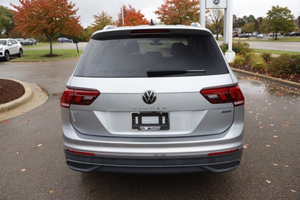Certified 2022 Volkswagen Tiguan 2.0T SE SUV