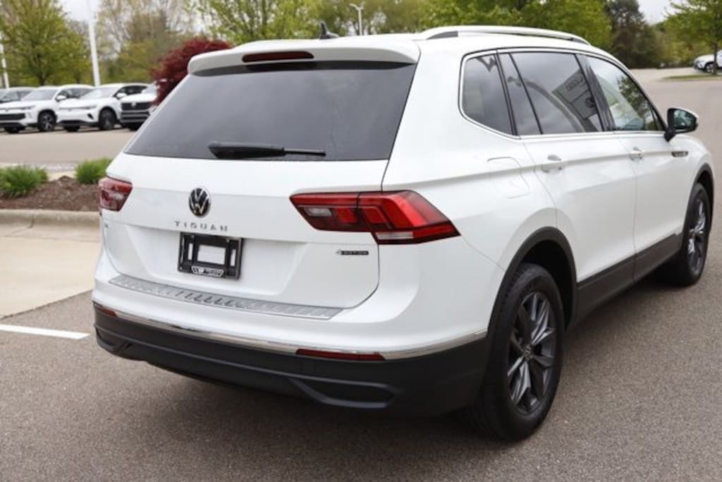 Certified 2023 Volkswagen Tiguan 2.0T SE SUV