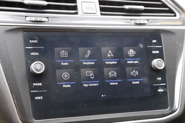 2023 Volkswagen Tiguan SE - Photo 23