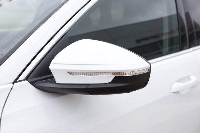 2025 Audi Q5 Premium - Photo 14
