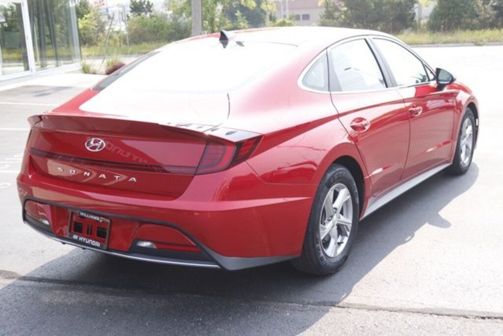 Used 2021 Hyundai Sonata SE Sedan