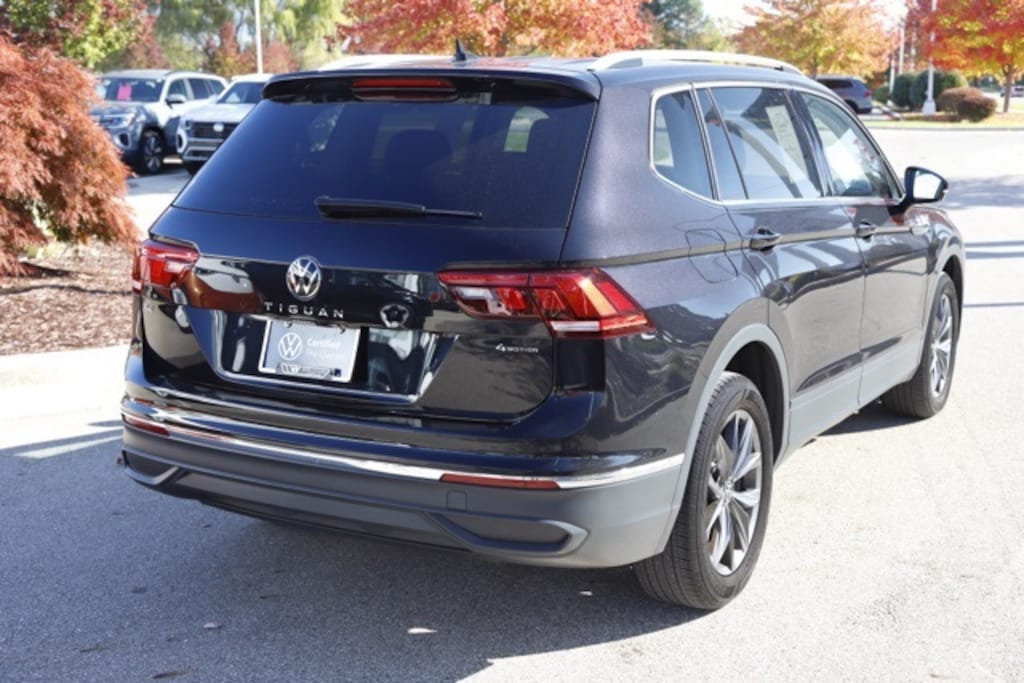 Certified 2022 Volkswagen Tiguan 2.0T SE SUV