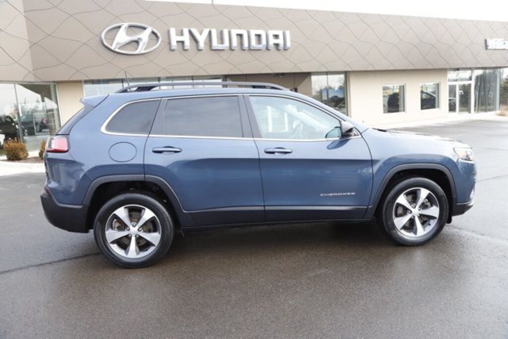Used 2022 Jeep Cherokee Limited SUV