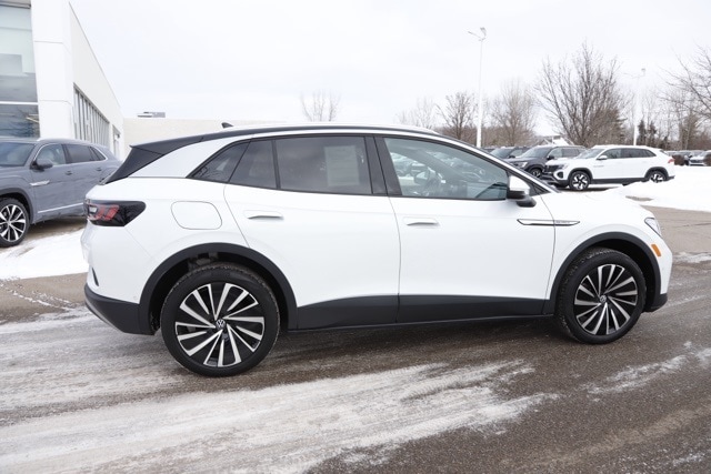 Used 2023 Volkswagen ID.4 PRO S PLUS with VIN 1V2JNPE8XPC040994 for sale in Meridian charter Township, MI