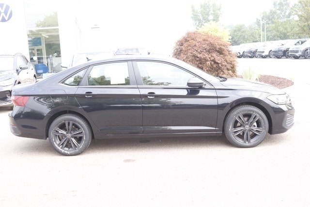 3VW7M7BU0NM006765