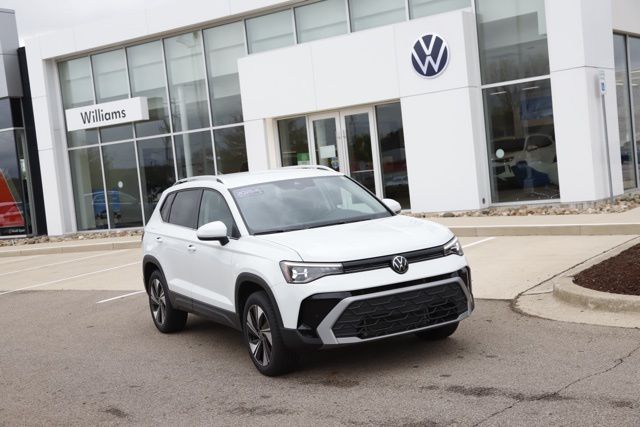 2025 Volkswagen Taos SE