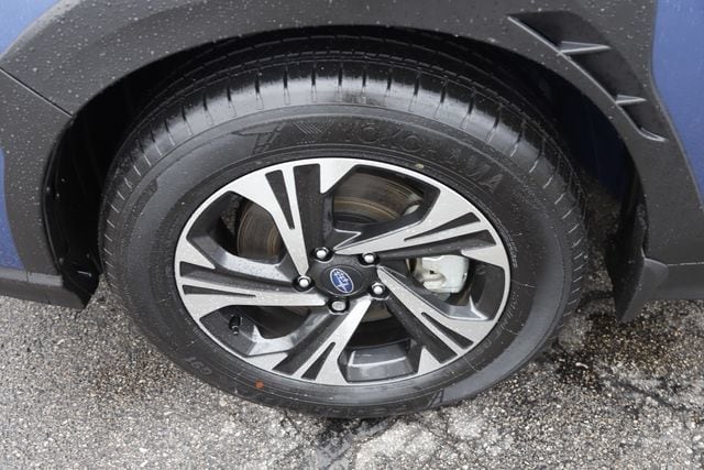 2025 Subaru Crosstrek Premium - Photo 11