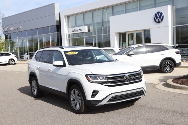 2023 Volkswagen Atlas 3.6L SE w/Tech 4MOTION's photo