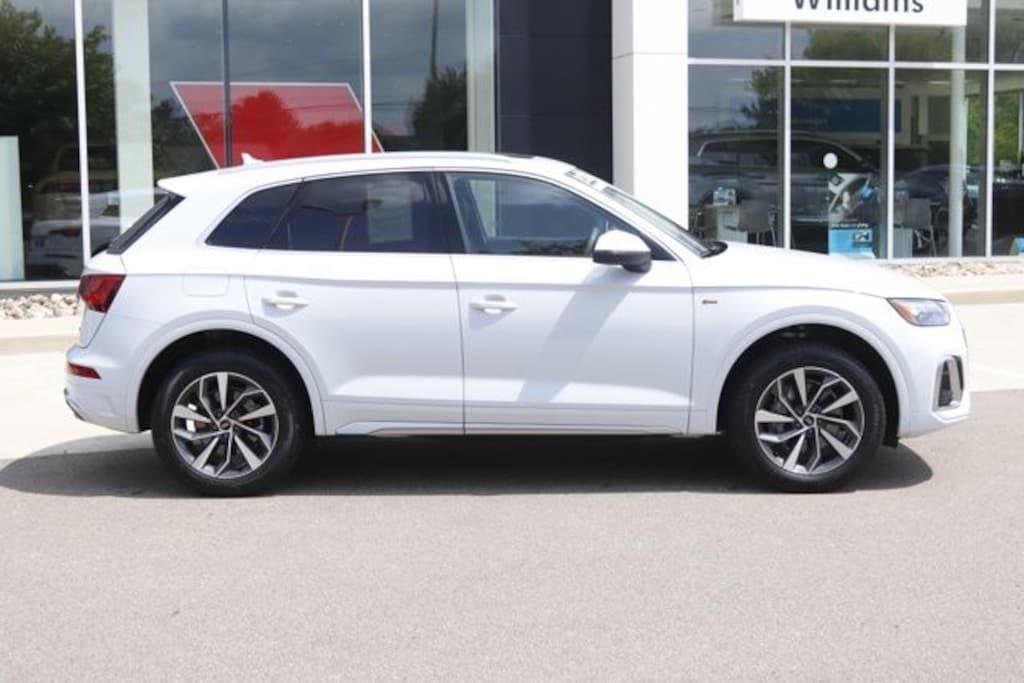 Used 2025 Audi Q5 45 S line Premium SUV