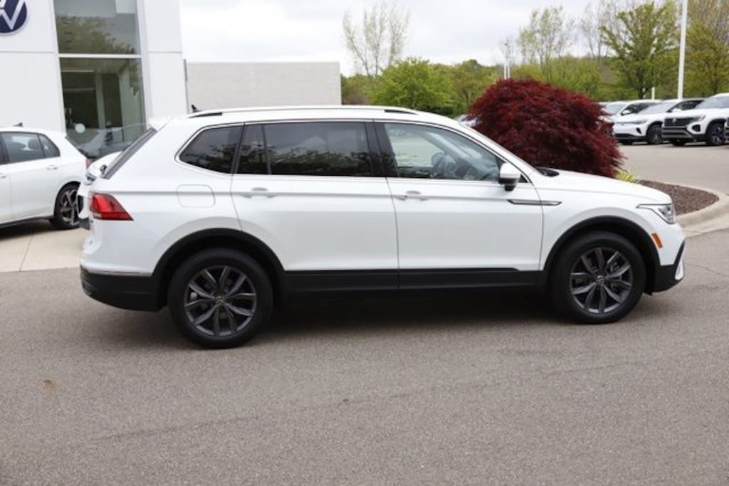 Certified 2023 Volkswagen Tiguan 2.0T SE SUV