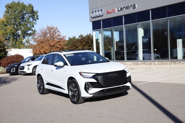 2023 Audi Q4 e-tron Premium Plus