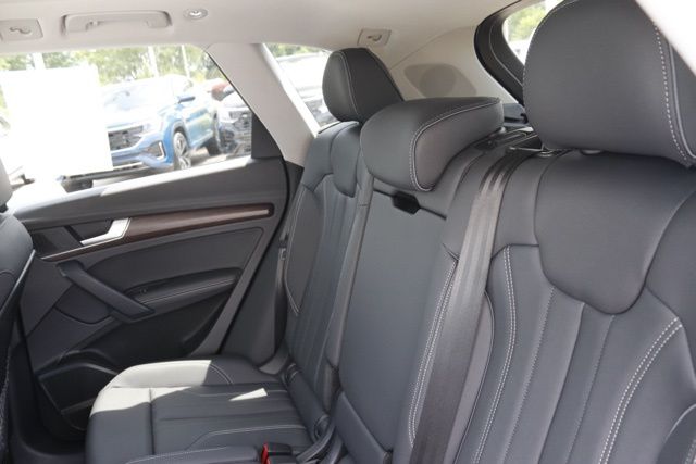 2025 Audi Q5 Premium Plus - Photo 17