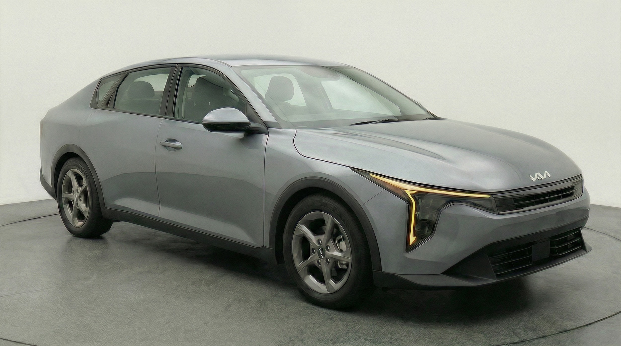 Thumbnail: 2025 Kia K4 - 1