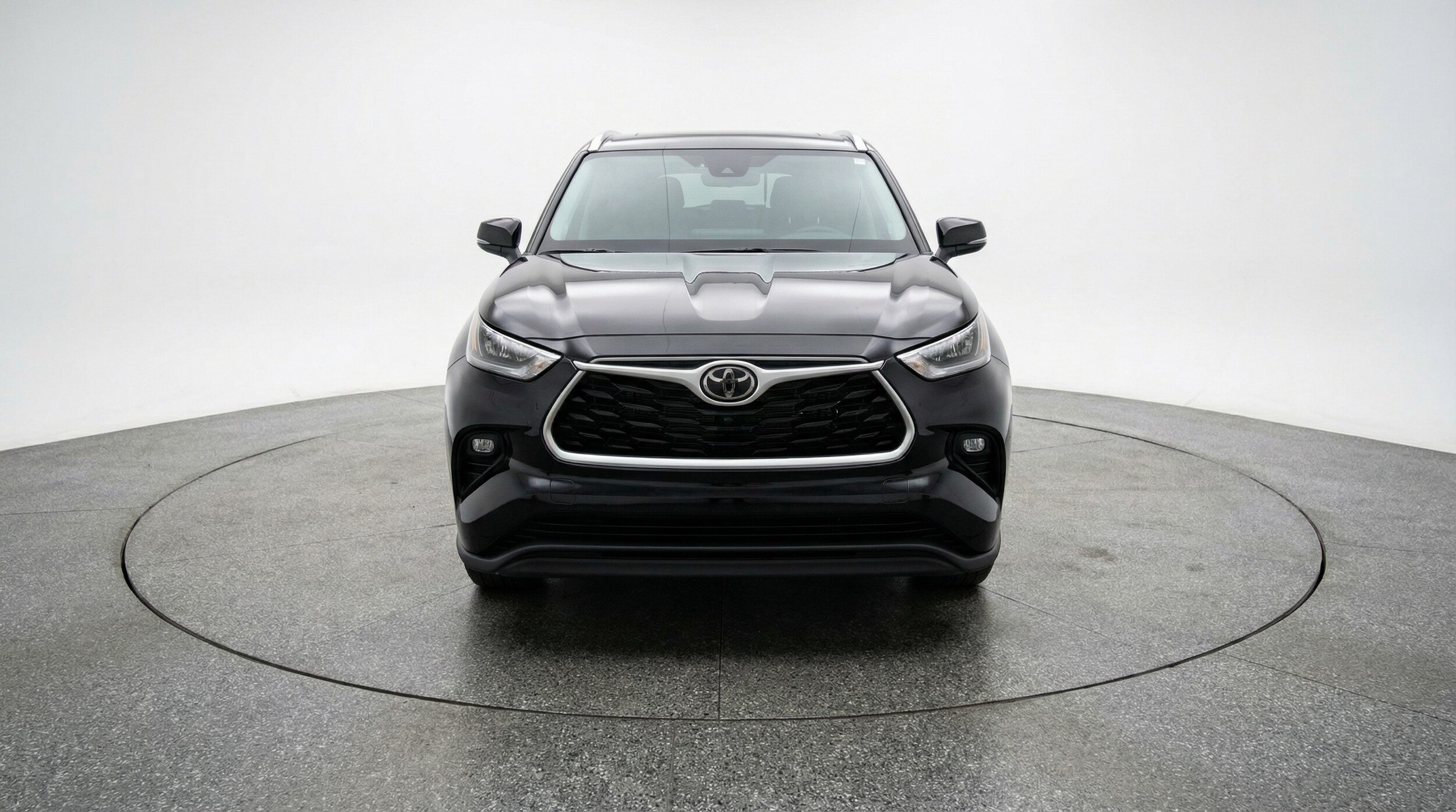 Thumbnail: 2025 Toyota Highlander - 2