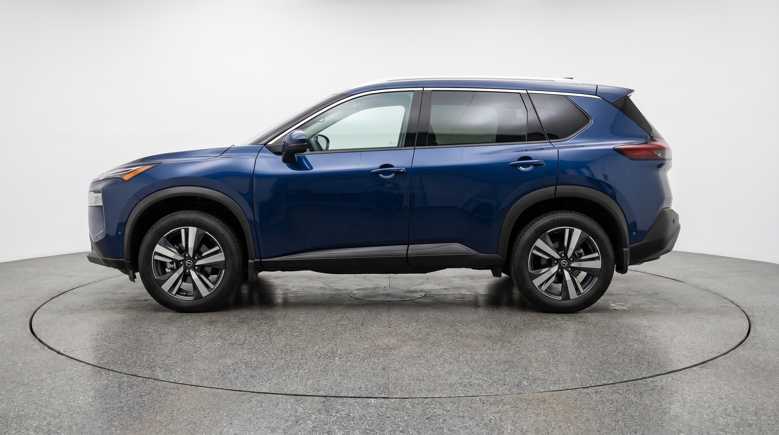 Thumbnail: 2026 Nissan Rogue - 4