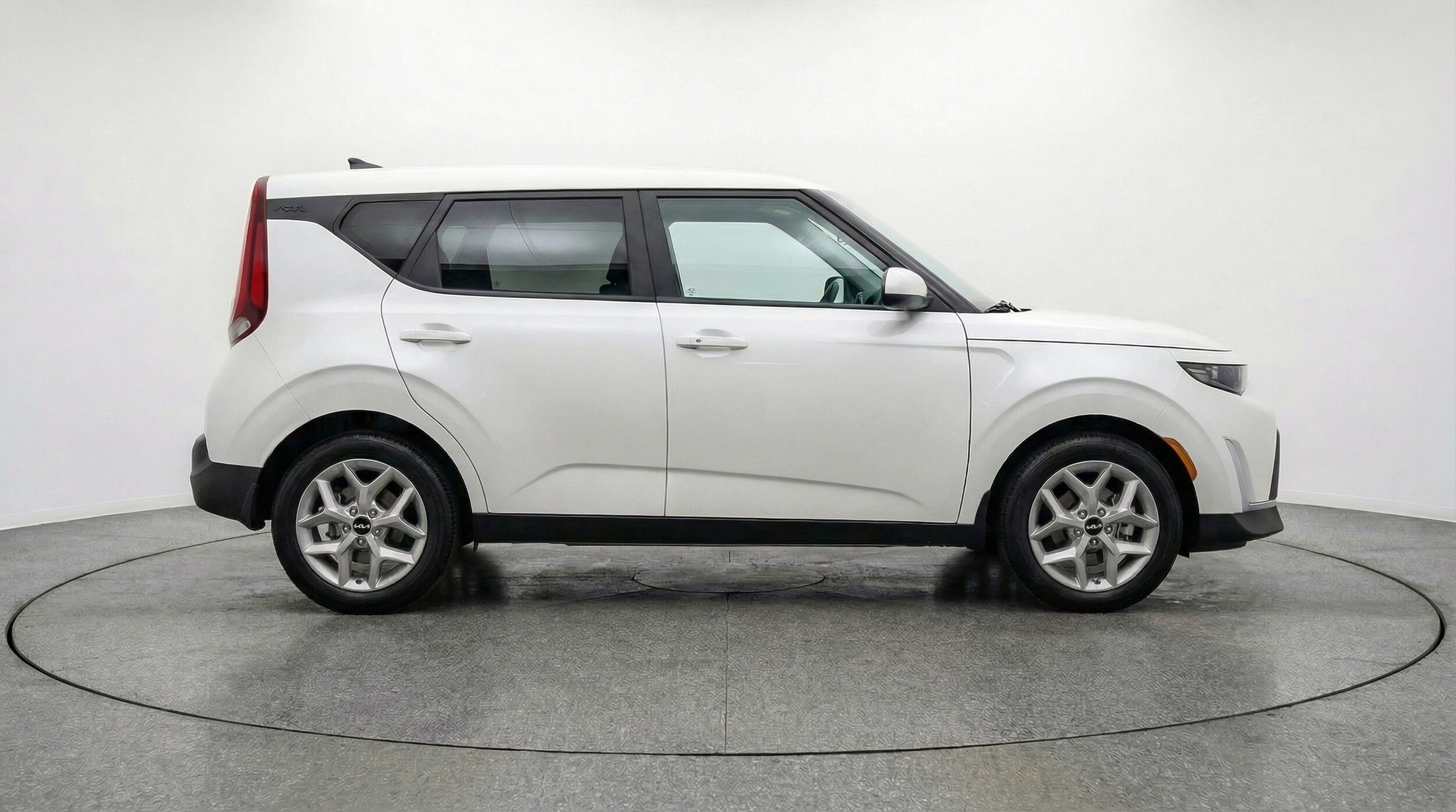 Thumbnail: 2025 Kia Soul - 8